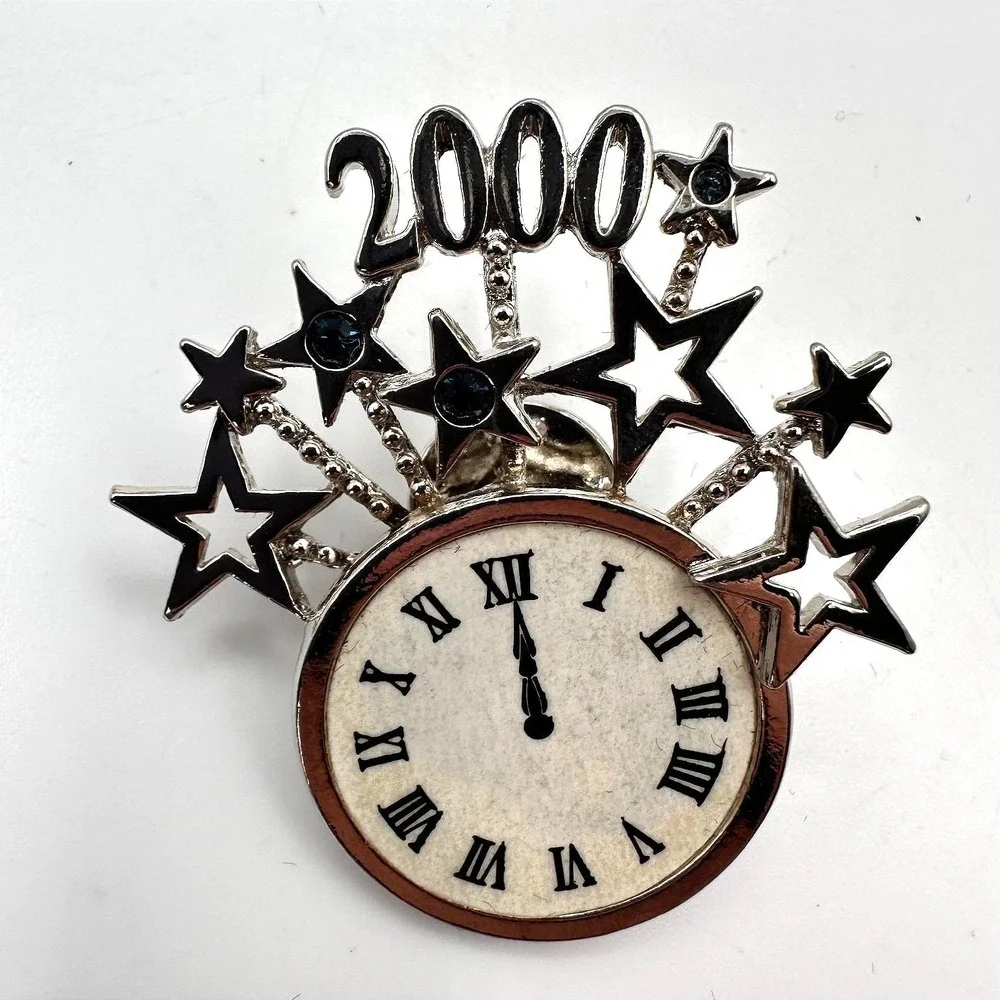Vintage 90s 2000 Millennium Clock Pin Brooch Silver Tone Shooting Star Jewelry
